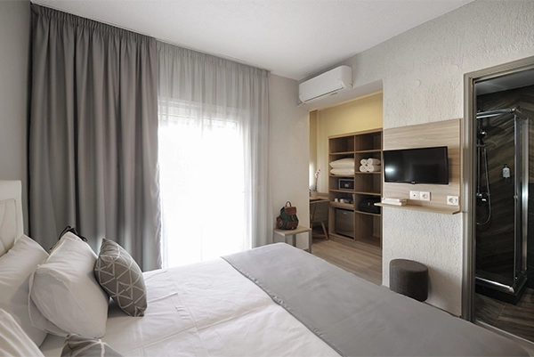 Poze-Cazari-Sea-Breeze-Skiathos-Camera-Nominala-Dubla-Superior-Skianthion-3