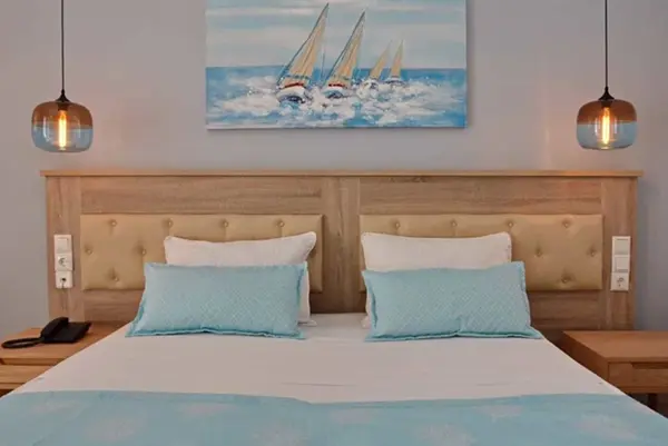 Poze-Cazari-Sea-Breeze-Skiathos-Hotel-Belvedere-14
