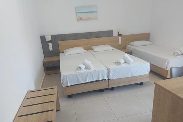 Poze-Cazari-Sea-Breeze-Skiathos-Camera-Nominala-Karafelas-4