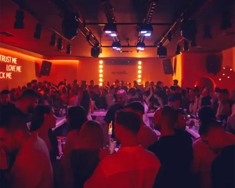 Program Sea Breeze Skiathos 2025 ziua 1 - Călătorie la mare în Grecia cu festival pe plajă și DJ